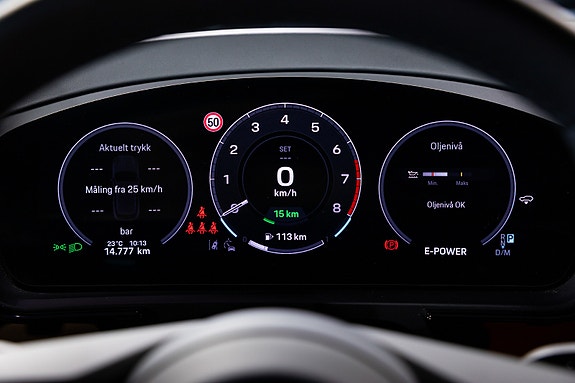 Porsche Cayenne 22 of 30