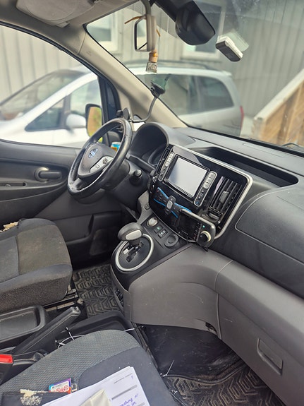 Nissan e-NV200 6 of 7