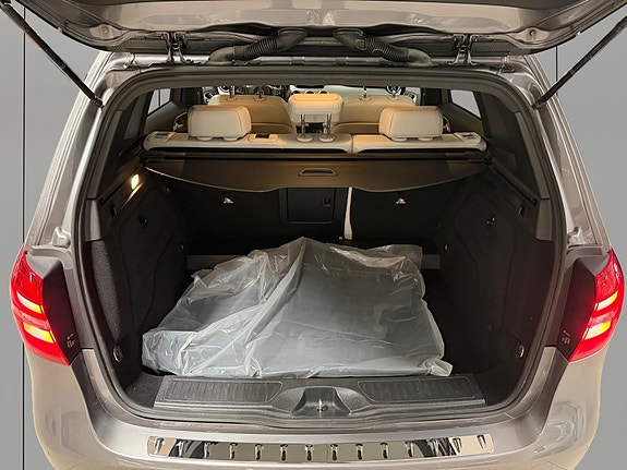 Mercedes-Benz B200 d 25 of 30