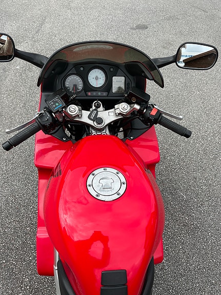 Honda VFR 800 7 of 10