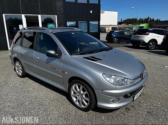 Peugeot 206 3 of 5