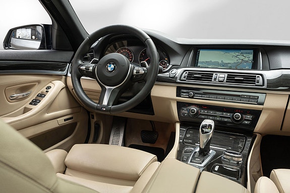 BMW 535i 25 of 29