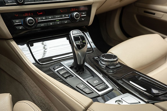 BMW 535i 15 of 29