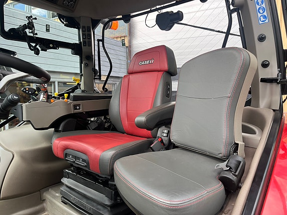 CASE IH Maxxum 150 CVX 8 of 10