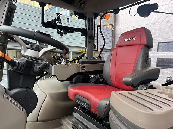 CASE IH Maxxum 150 CVX 7 of 10