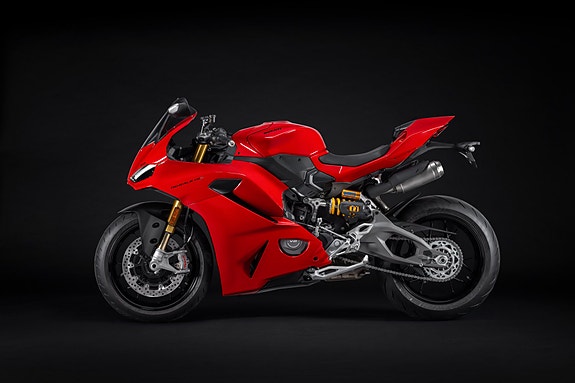 Ducati Panigale V2 S 16 of 25