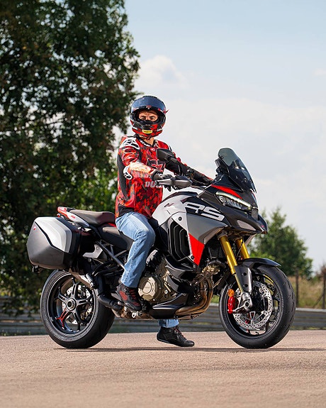 Ducati Multistrada V4 RS 4 of 14