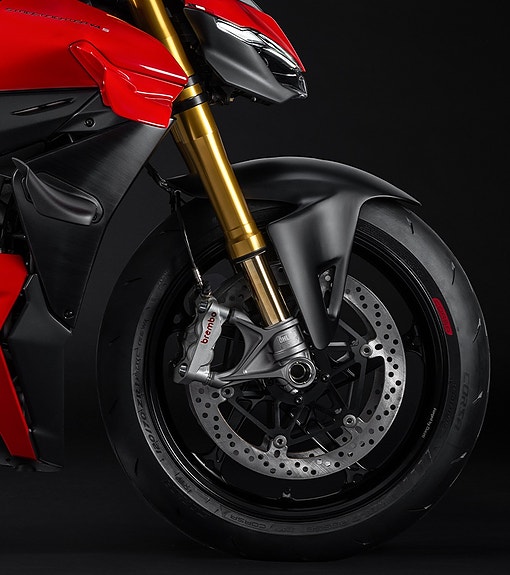 Ducati Streetfighter V4 S 13 of 18
