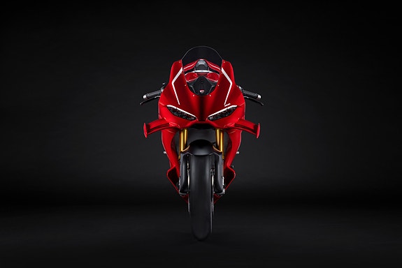Ducati Panigale V4 R 18 of 22