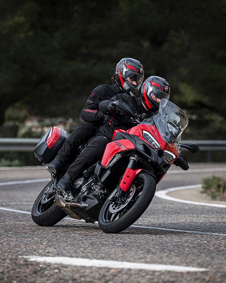 Ducati Multistrada V2 4 of 6