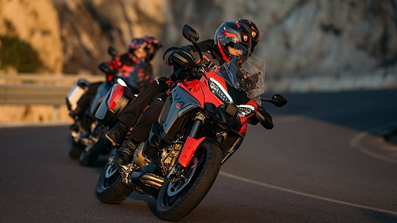 Ducati Multistrada V4 S 2 of 8