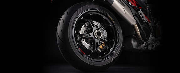 Ducati Multistrada V4 Pikes Peak 16 of 16