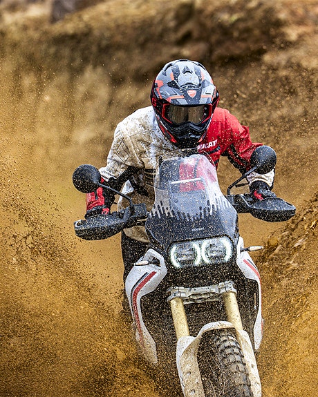Ducati DesertX 8 of 9
