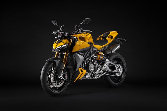 Ducati Streetfighter V2 S 10 of 13