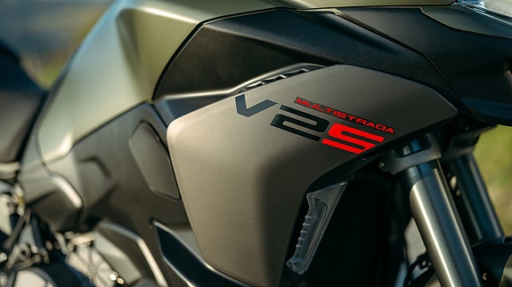 Ducati Multistrada V2 S 11 of 14