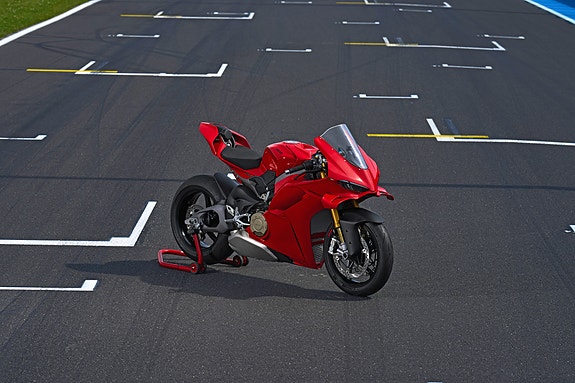 Ducati Panigale V4 S 6 of 15