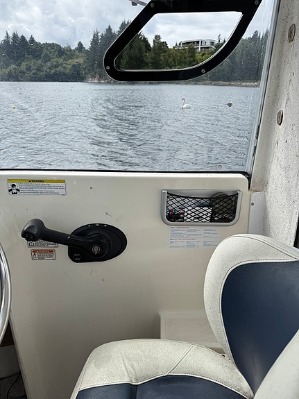 Quicksilver Pilothouse 500 6 of 15