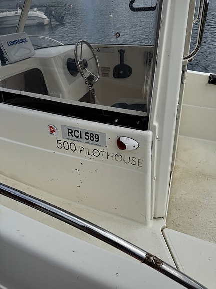 Quicksilver Pilothouse 500 9 of 15
