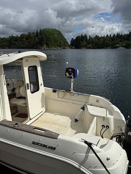 Quicksilver Pilothouse 500 11 of 15