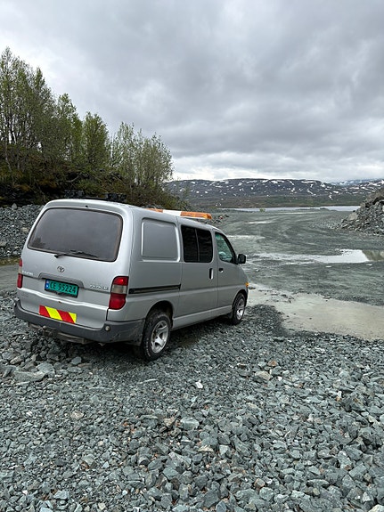 Toyota HiAce 5 of 5