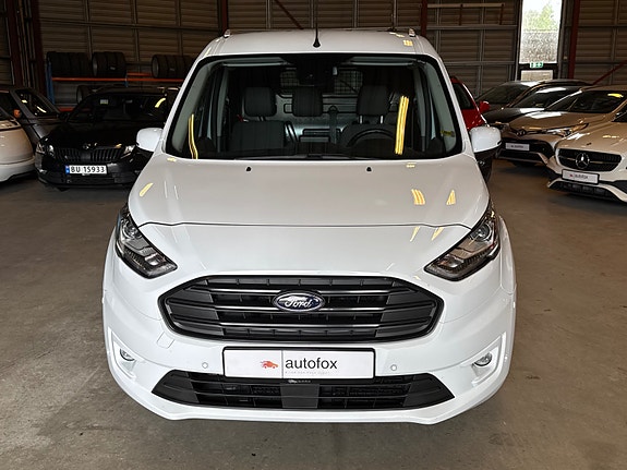 Ford Transit Connect 3 of 5