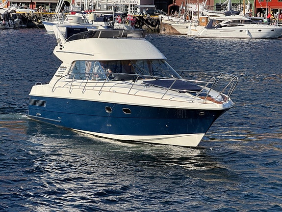 Viksund 360 St Cruz Skipsregistrert, finans. Generator,autopilot,hekk- og baugtr 4 of 5