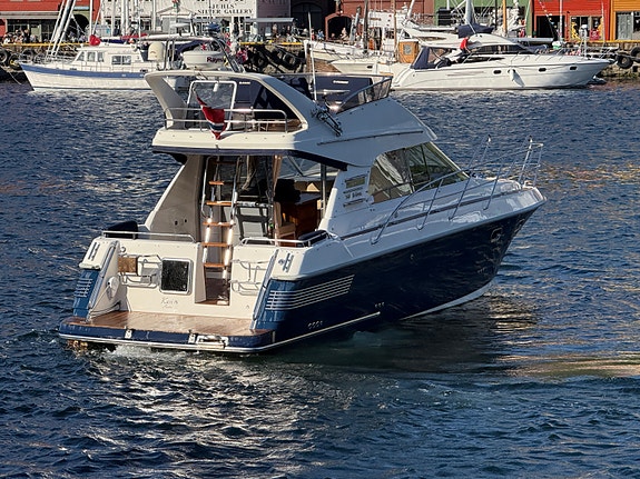 Viksund 360 St Cruz Skipsregistrert, finans. Generator,autopilot,hekk- og baugtr 2 of 5