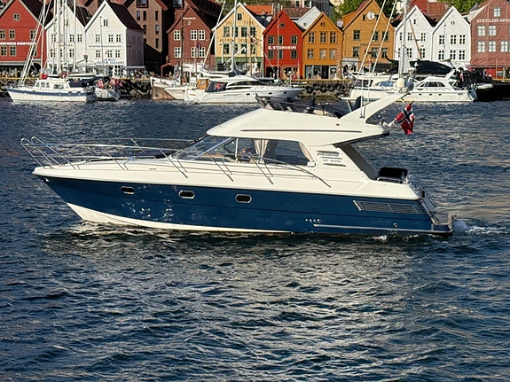 Viksund 360 St Cruz Skipsregistrert, finans. Generator,autopilot,hekk- og baugtr 5 of 5