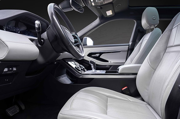 Land Rover Range Rover Evoque 29 of 30