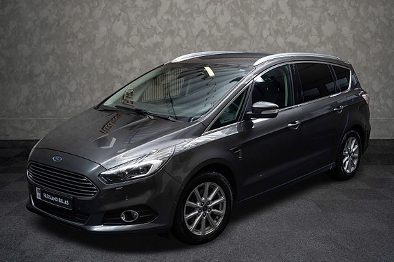 Ford S-MAX 2 of 5