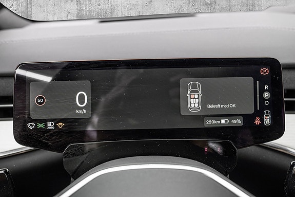Volvo EX90 20 of 30