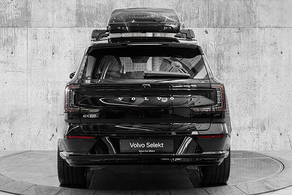 Volvo EX90 5 of 30