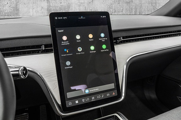 Volvo EX90 21 of 30