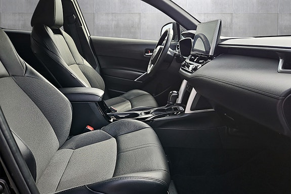 Toyota Corolla Cross 13 of 23