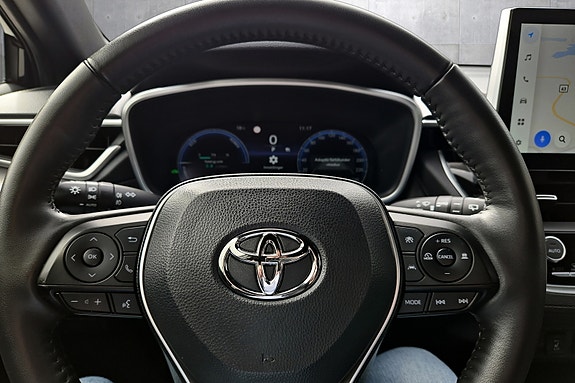 Toyota Corolla Cross 18 of 23