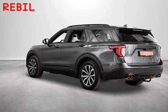 Ford Explorer 5 of 5