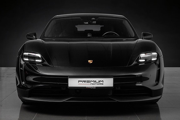 Porsche Taycan 4 of 30