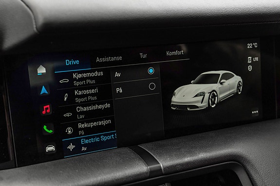 Porsche Taycan 25 of 30