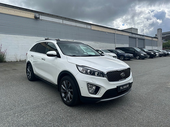 Kia Sorento 3 of 5