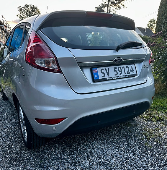 Ford Fiesta 3 of 15