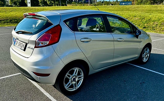 Ford Fiesta 6 of 15