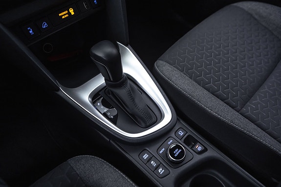 Toyota Yaris Cross 12 of 19