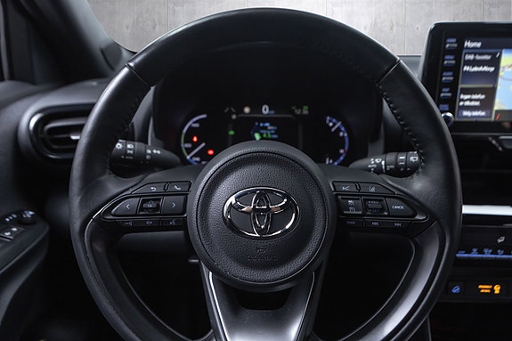 Toyota Yaris Cross 9 of 19