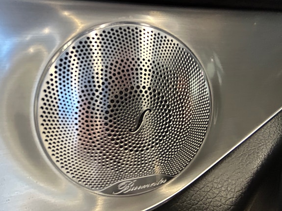Mercedes-Benz GLC350 e 25 of 30