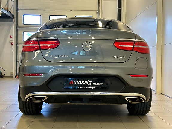 Mercedes-Benz GLC350 e 11 of 30