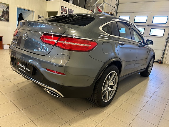 Mercedes-Benz GLC350 e 10 of 30