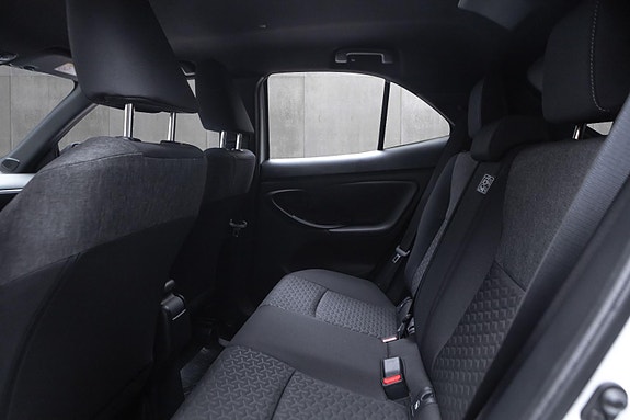 Toyota Yaris Cross 15 of 20