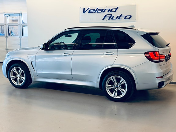 BMW X5 3 of 5