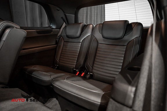 Mercedes-Benz GLS350 d 28 of 30