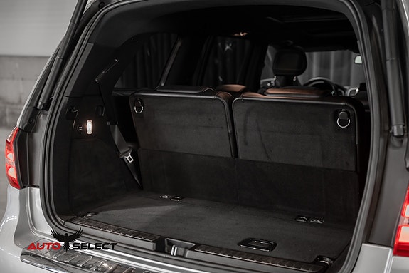 Mercedes-Benz GLS350 d 17 of 30